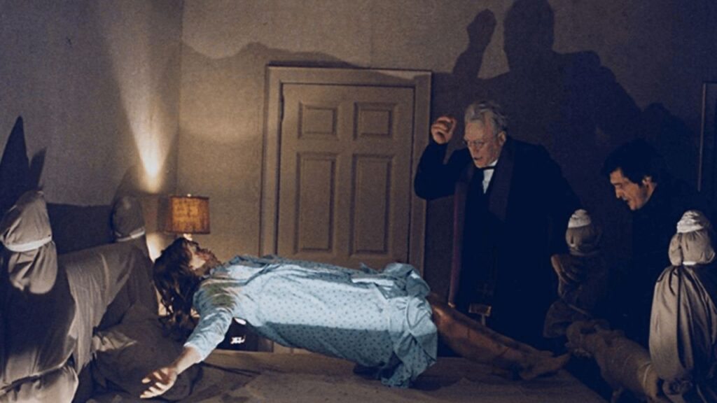 O Exorcista (1973) - Melhor Filme de Terror O Topo da Suspense e do Medo